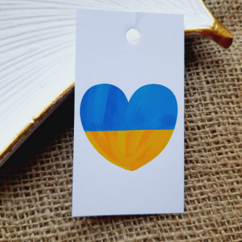 Cardboard tags with heart BPT_004