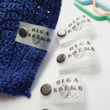 Silicone tags with screws 2 cm
